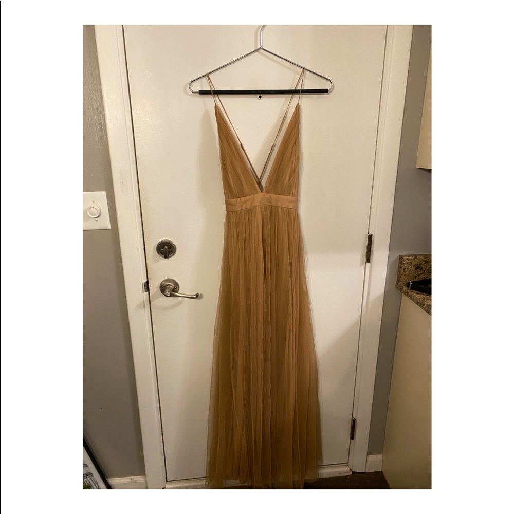 Windsor nude gown